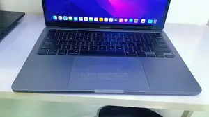 New Laptop Apple MacBook Pro 2020 16GB Intel Core I5 SSD 1T