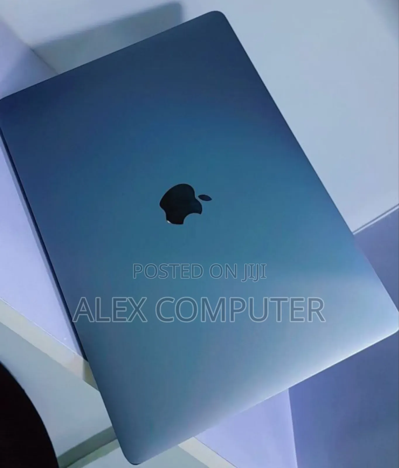 New Laptop Apple MacBook Pro M1 16GB Intel Core I5 SSD 1T