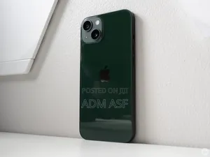 Apple iPhone 13 128 GB Green