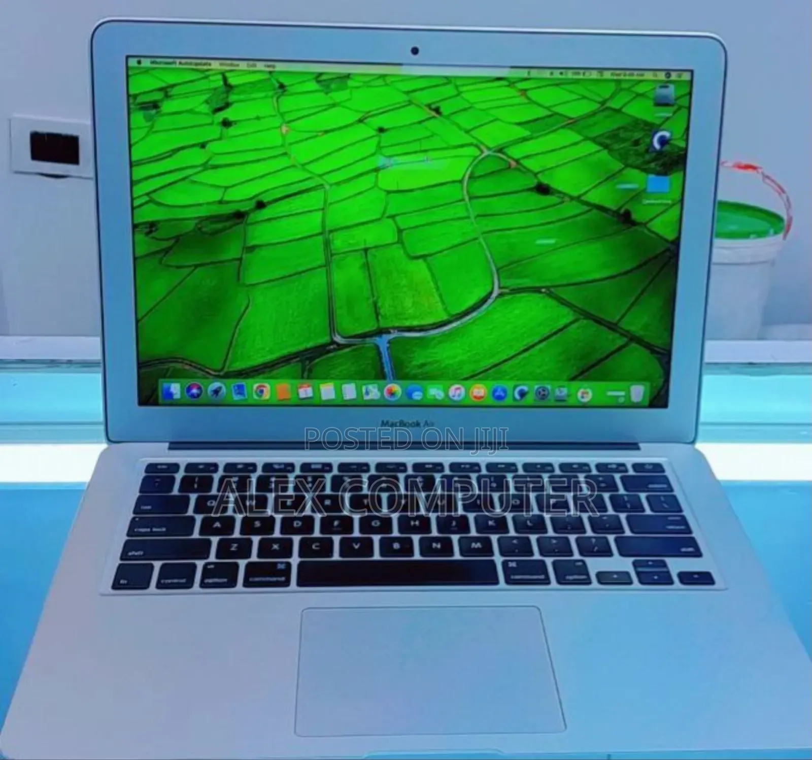 New Laptop Apple MacBook Air 2014 4GB Intel Core I5 SSD 128GB