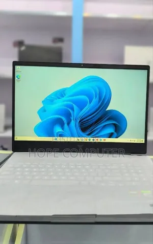 New Laptop HP Victus 16 16GB AMD Ryzen 7 SSD 1T
