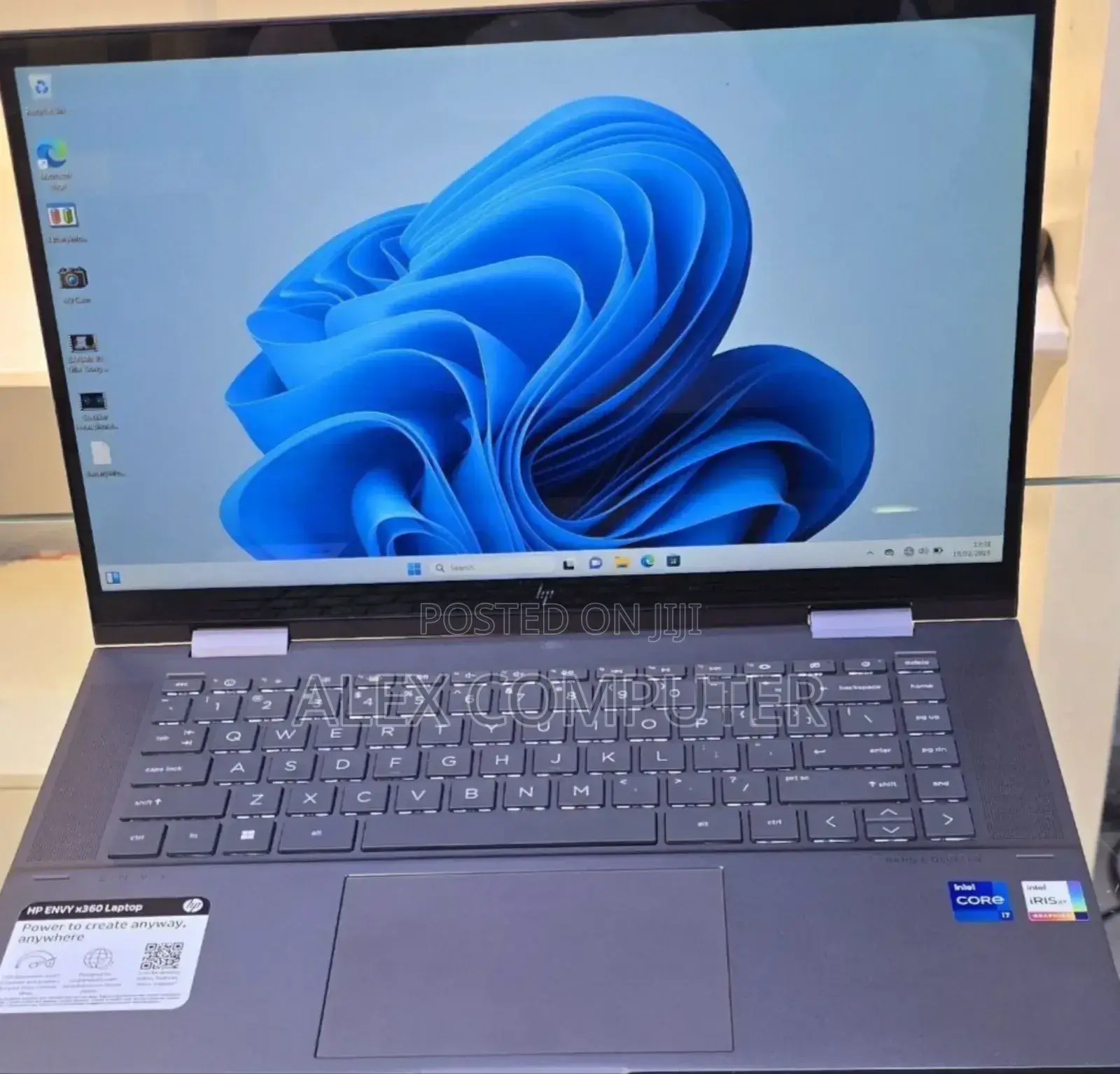 New Laptop HP Envy X360 16GB Intel Core I7 SSD 512GB