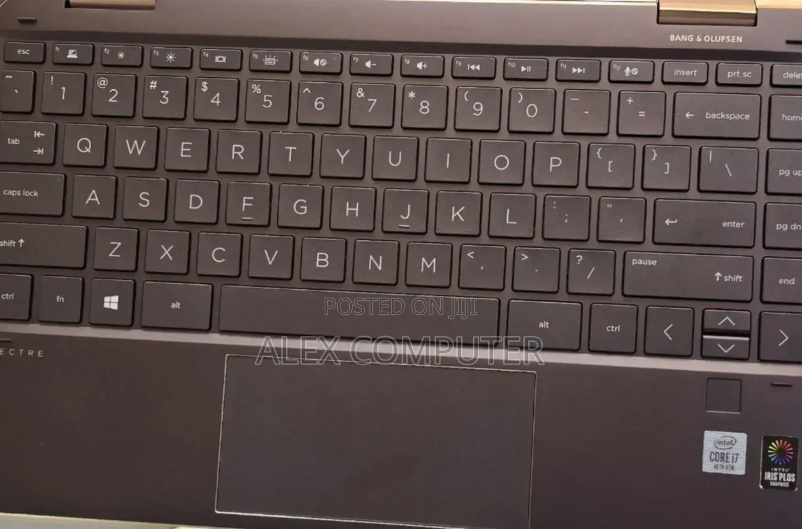 New Laptop HP Spectra 13 8GB Intel Core I5 SSD 512GB