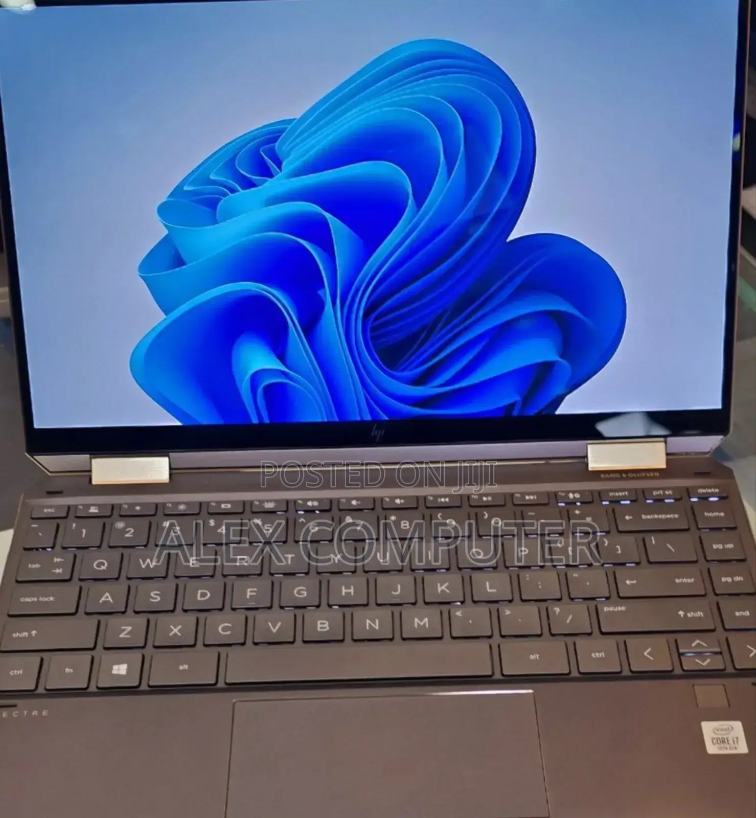 New Laptop HP Spectra 13 8GB Intel Core I5 SSD 512GB