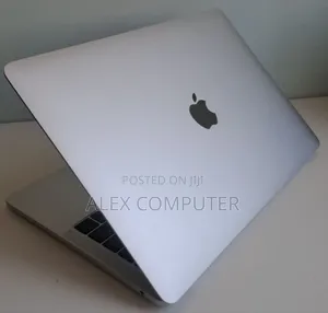 Photo - New Laptop Apple MacBook Pro 2017 8GB Intel Core I5 SSD 128GB