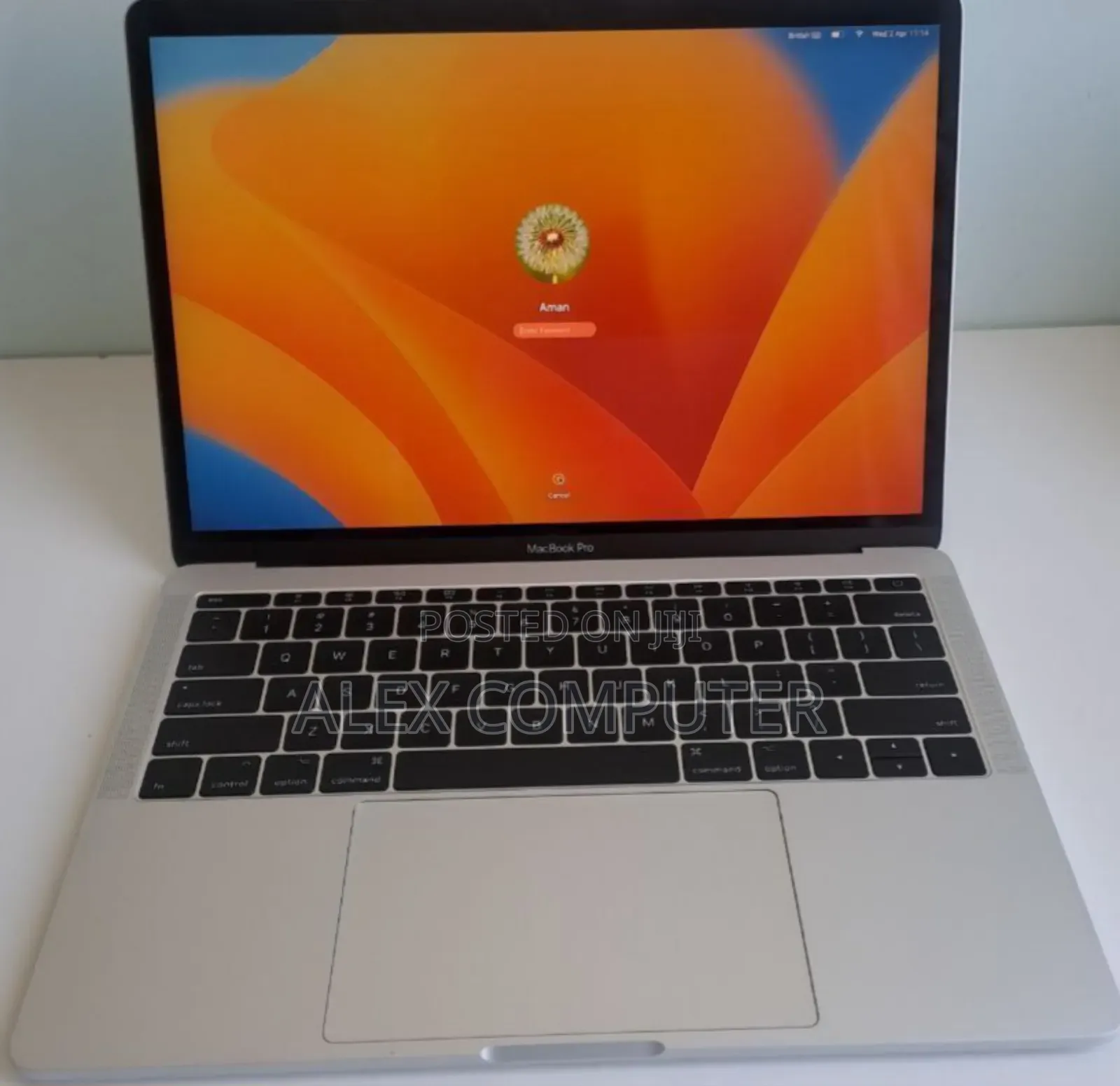 New Laptop Apple MacBook Pro 2017 8GB Intel Core I5 SSD 128GB
