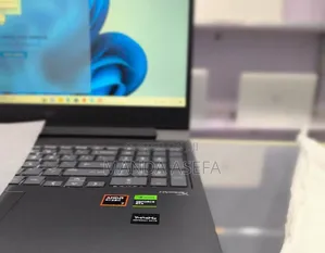 New Laptop HP Victus 16 16GB AMD Ryzen 7 SSD 1T
