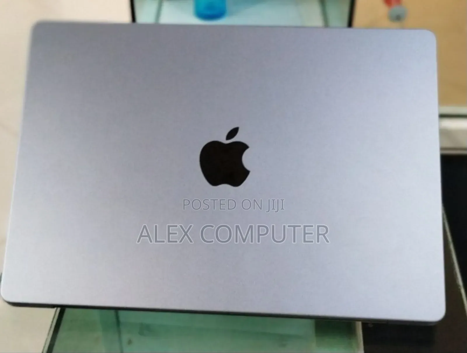 New Laptop Apple MacBook Pro 2021 M1 16GB Apple M1 Pro SSD 1T