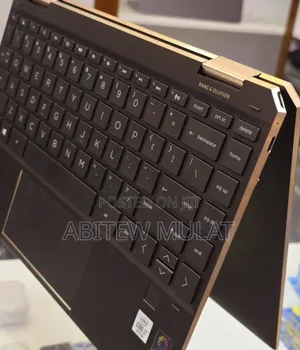 New Laptop HP Spectre X360 8GB Intel Core I7 SSD 512GB