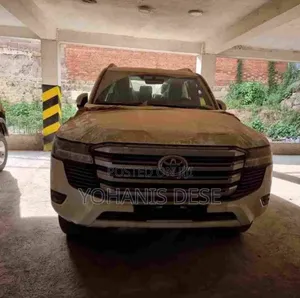 Photo - New Toyota Land Cruiser 2023 White