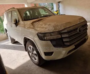 New Toyota Land Cruiser 2023 White