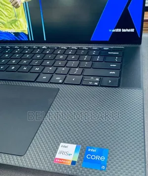 Photo - New Laptop Dell XPS 15 16GB Intel Core I7 SSD 512GB