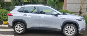 New Toyota Corolla Cross Hybrid 2023 Silver