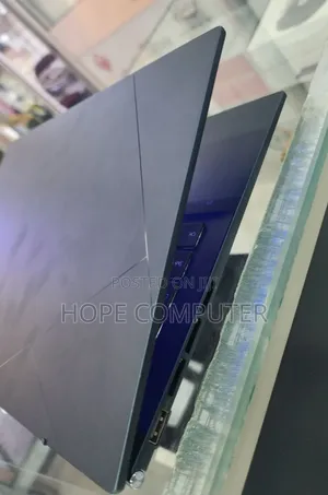 Photo - New Laptop Asus Zenbook Duo 14 16GB Intel Core I7 SSD 512GB