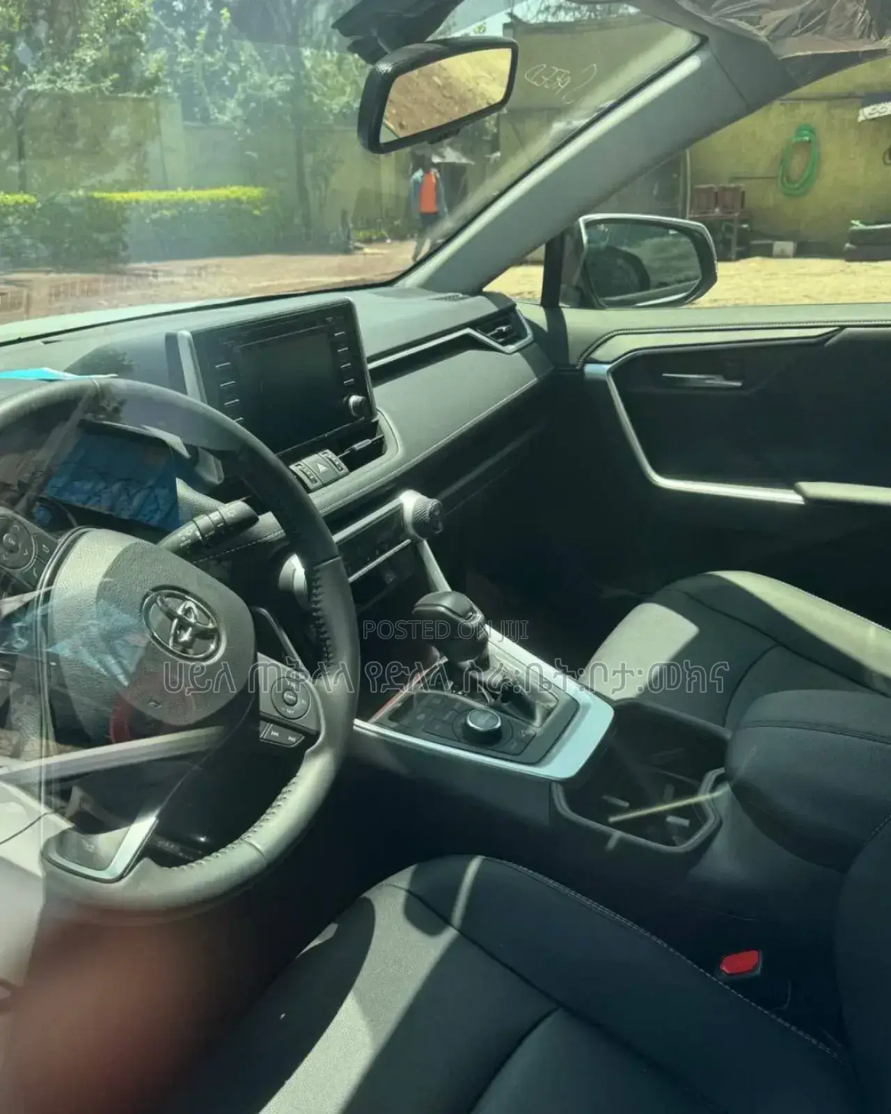 New Toyota RAV4 2022 Silver