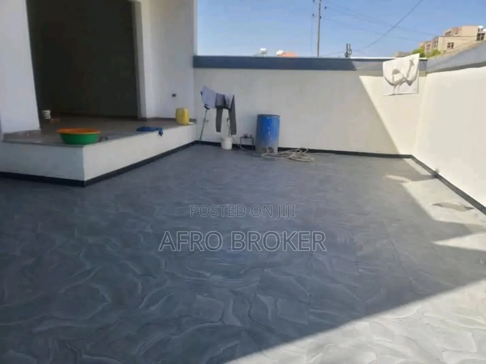 6bdrm House in Woreda 02, Akaky Kaliti for sale