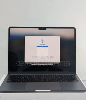 Photo - New Laptop Apple MacBook Air 2024 M3 13-Inch 8GB Apple M3 SSD 256GB