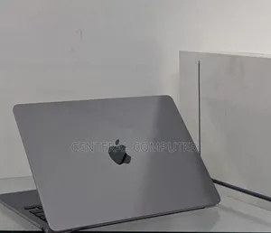 New Laptop Apple MacBook Air 2024 M3 13-Inch 8GB Apple M3 SSD 256GB