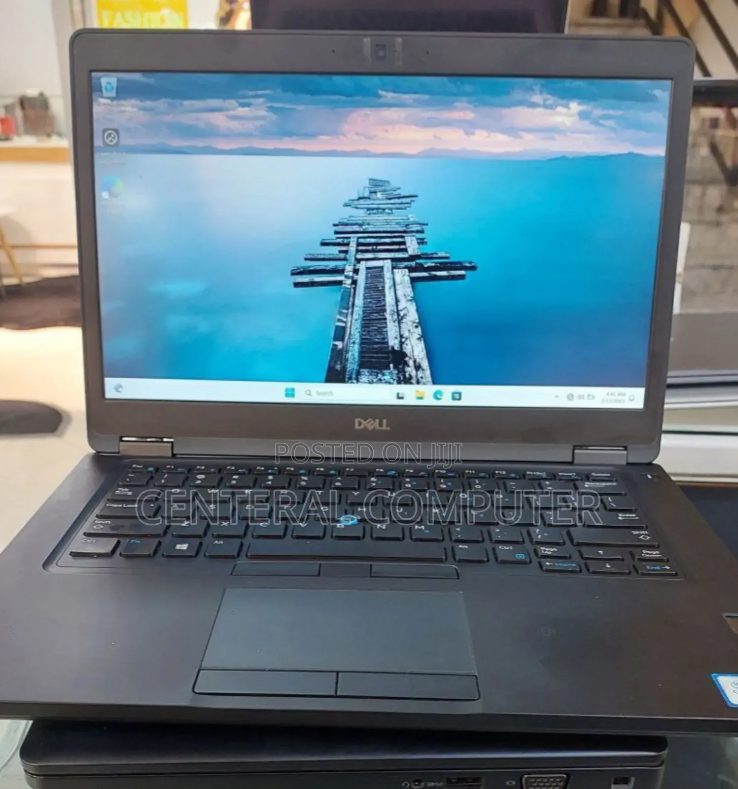 New Laptop Dell Latitude 12 7000 16GB Intel Core I7 SSD 512GB