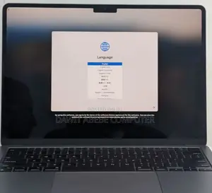 New Apple MacBook Air 2024 M3 13-Inch 8GB Intel Core I7 SSD 256GB