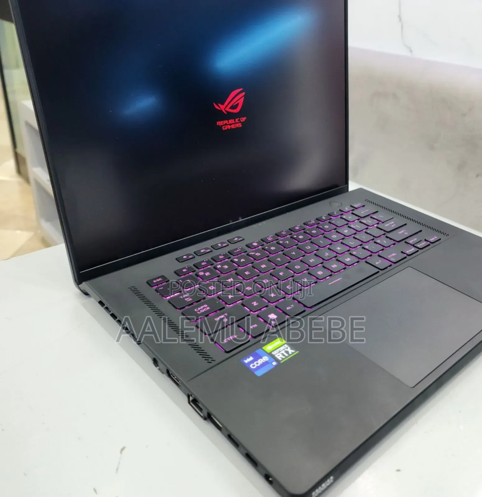 New Laptop Asus ROG Zephyrus G15 16GB Intel Core I9 SSD 1T