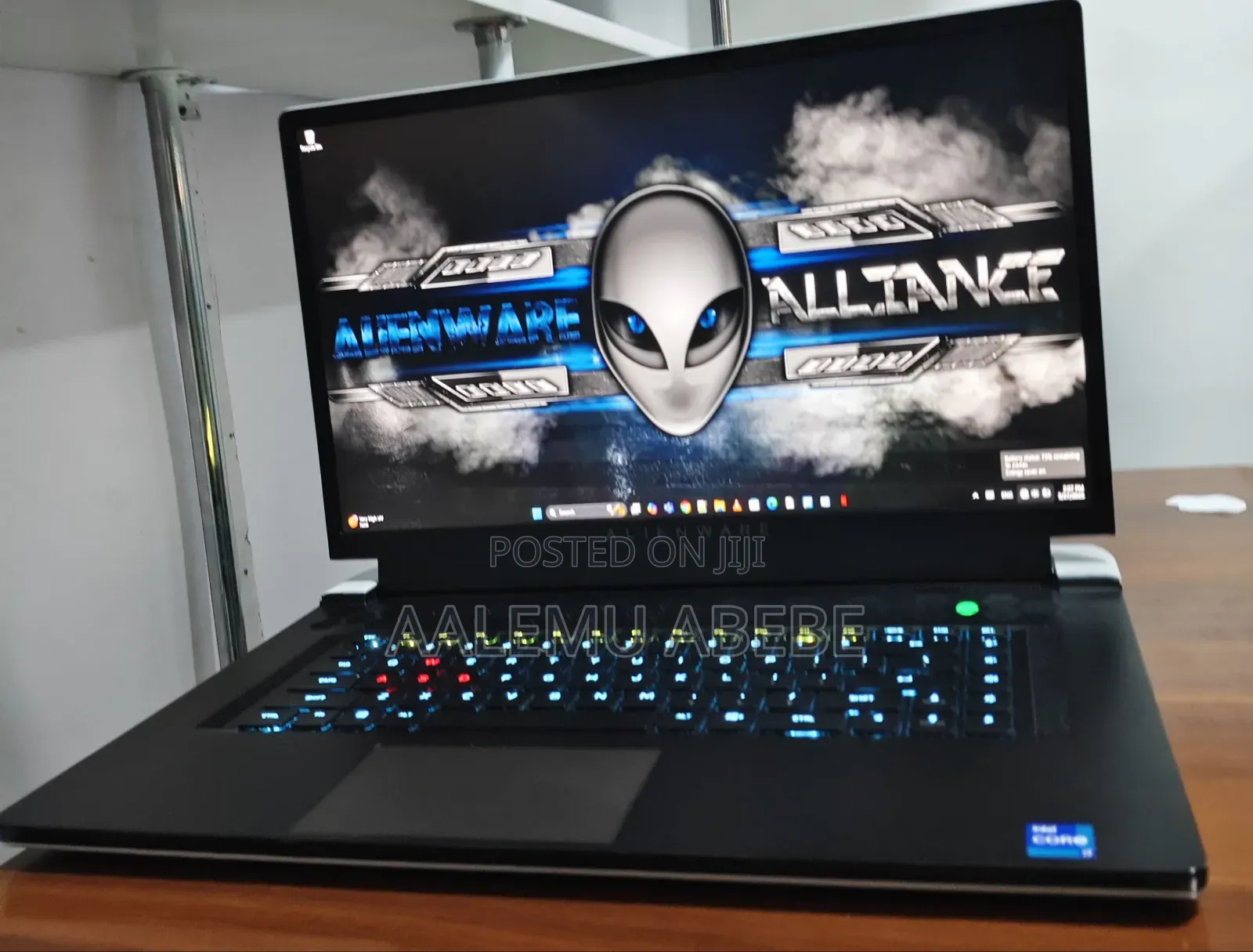New Laptop Alienware M17x R2 32GB Intel Core I7 SSD 512GB