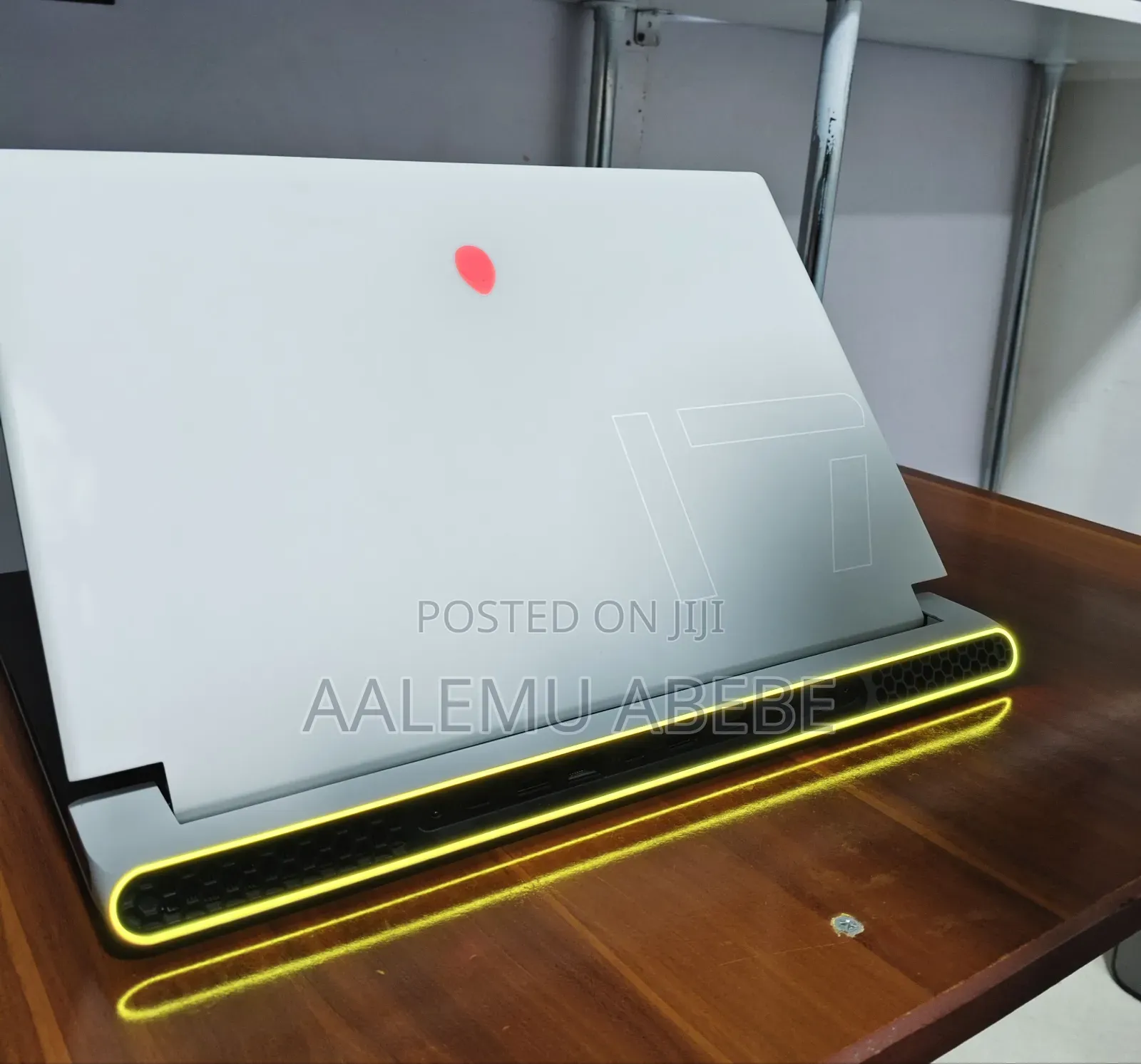 New Laptop Alienware M17x R2 32GB Intel Core I7 SSD 512GB