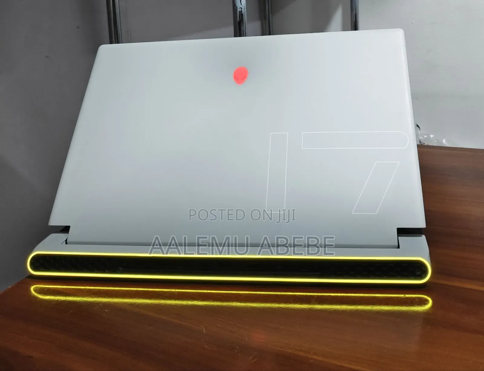 New Laptop Alienware M17x R2 32GB Intel Core i7 SSD 1T