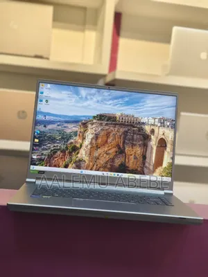 New Laptop Acer Predator Triton 500 SE 16GB Intel Core I7 SSD 1T