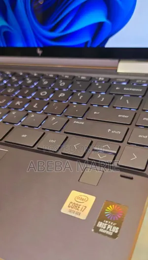 New Laptop HP Spectre X360 8GB Intel Core I7 SSD 512GB