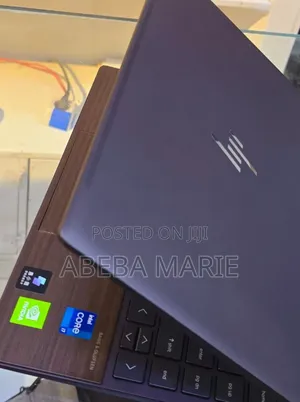 New Laptop HP Envy X360 16GB Intel Core I7 SSD 1T