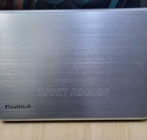 New Laptop Toshiba Satellite C55 4GB Intel Core I5 HDD 500GB