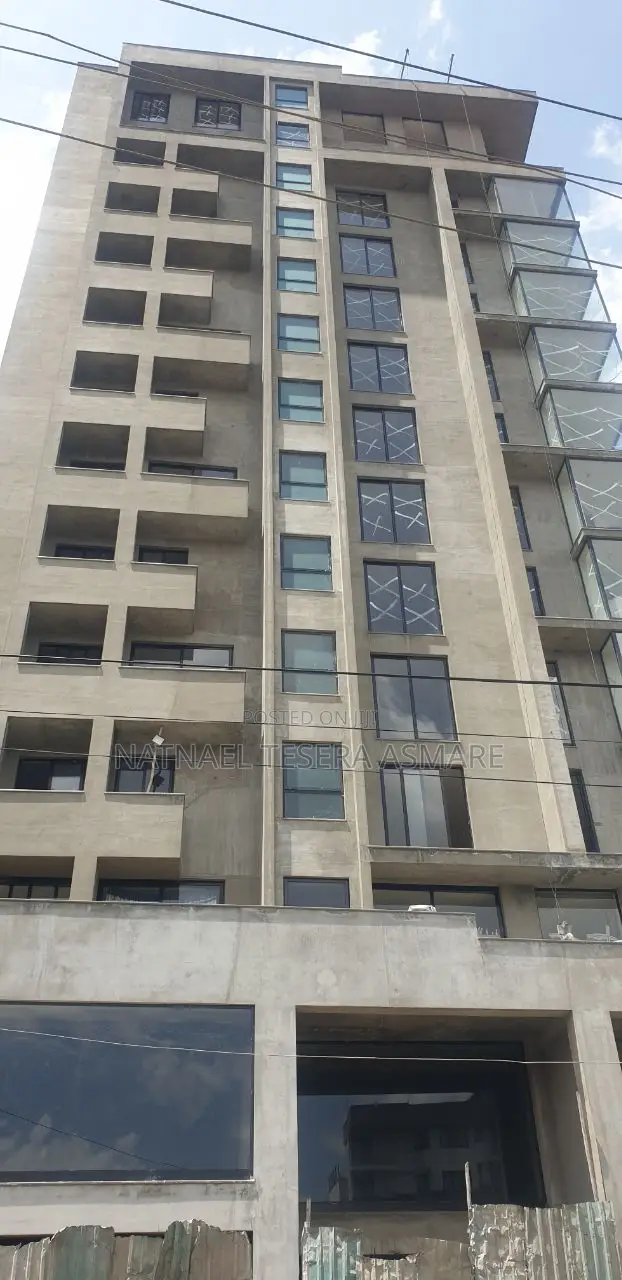 Furnished Lexury 4bdrm Apartment in Sarbet for Sale