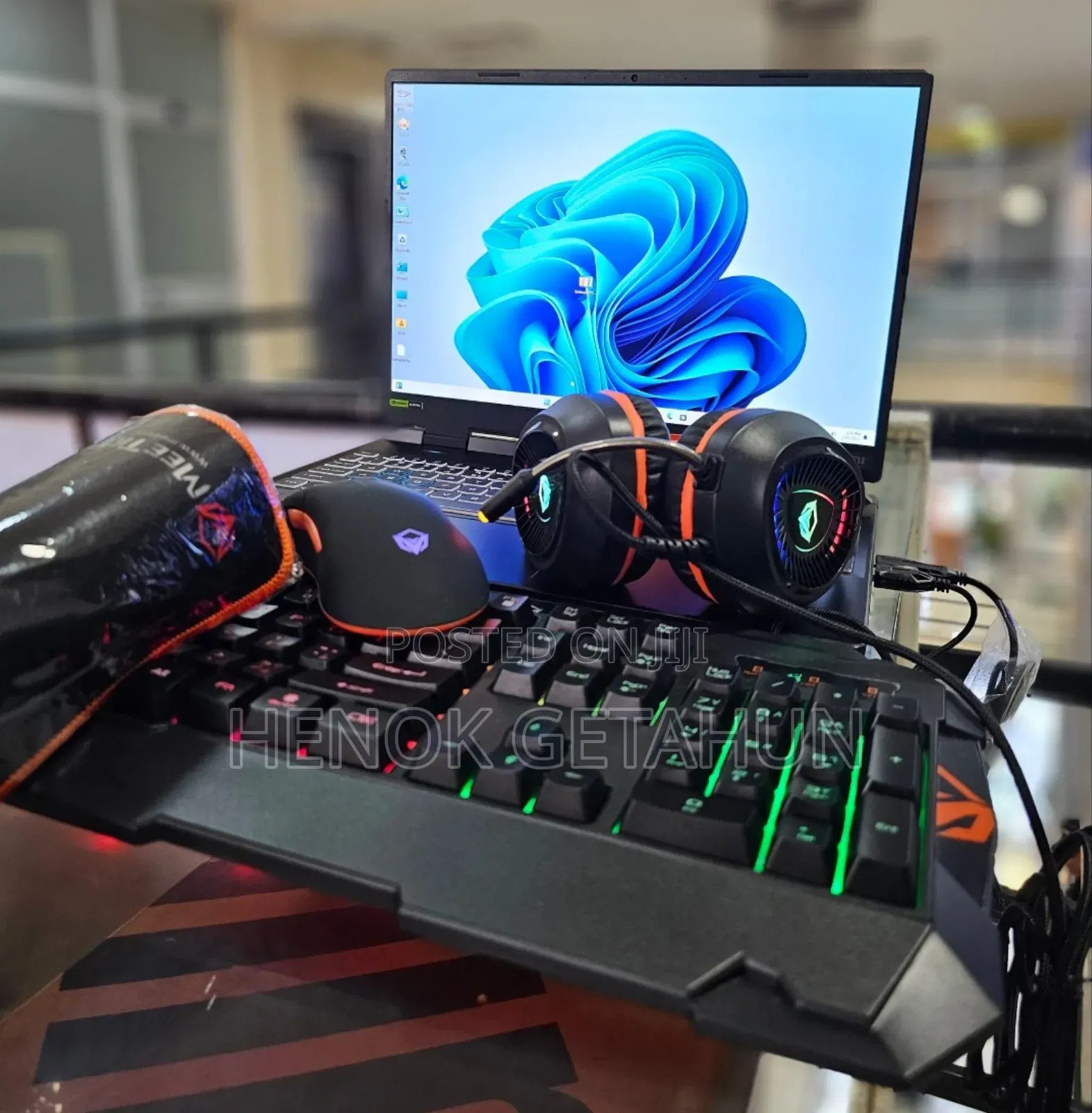 New Laptop Acer Predator Helios 300 16GB Intel Core I9 SSD 1T