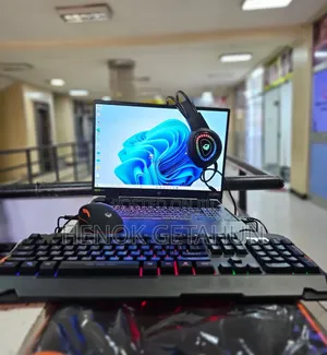 New Laptop Acer Predator Helios 300 16GB Intel Core I9 SSD 1T