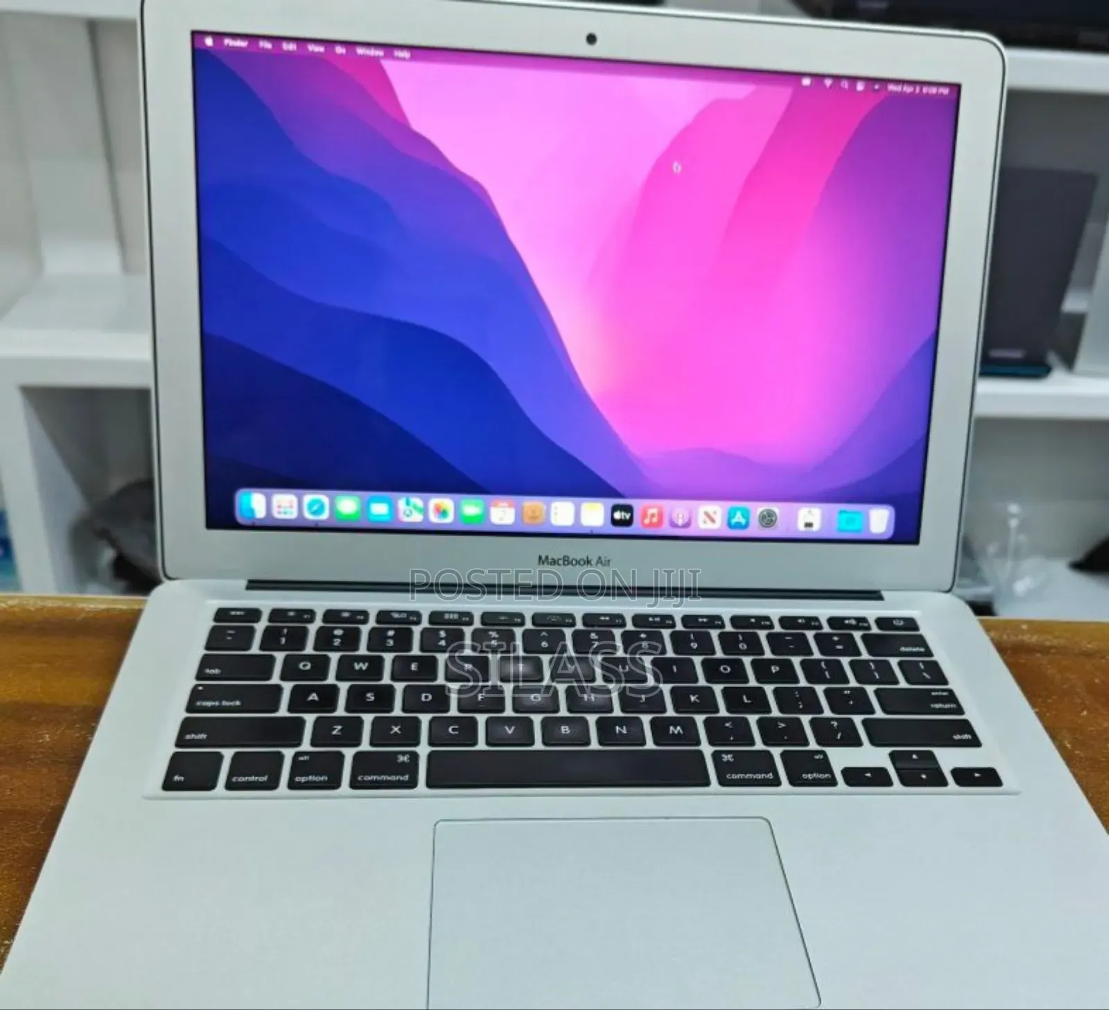 New Laptop Apple MacBook Air 2017 8GB Intel Core I5 SSD 128GB