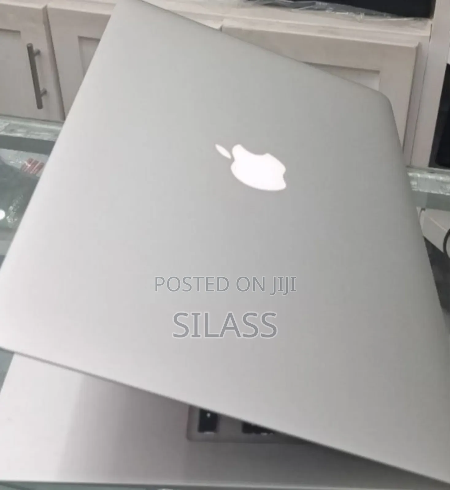 New Laptop Apple MacBook Air 2017 8GB Intel Core I5 SSD 128GB