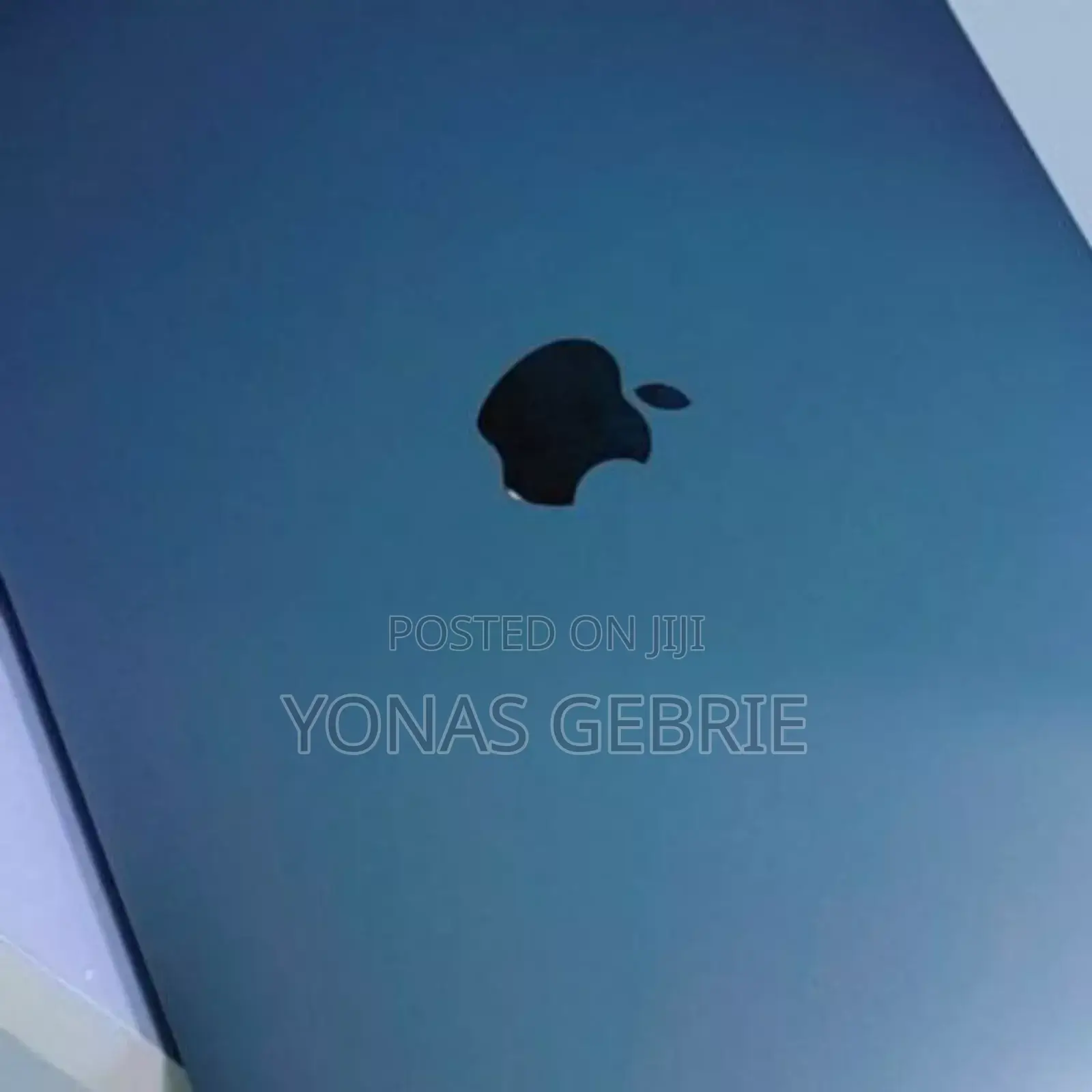 New Laptop Apple MacBook 2020 16GB Intel Core I5 SSD 1T