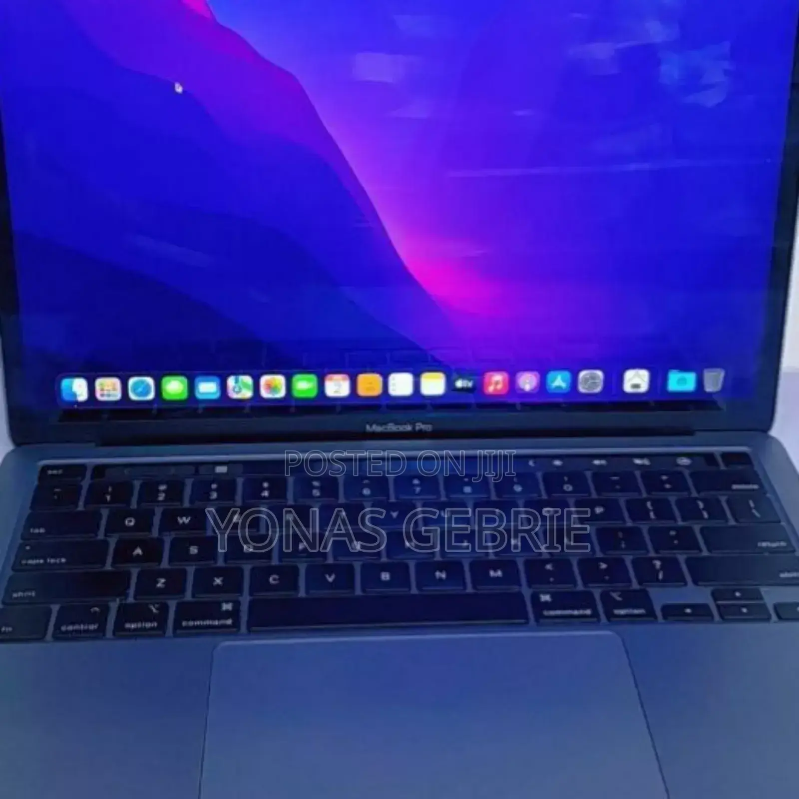 New Laptop Apple MacBook 2020 16GB Intel Core I5 SSD 1T