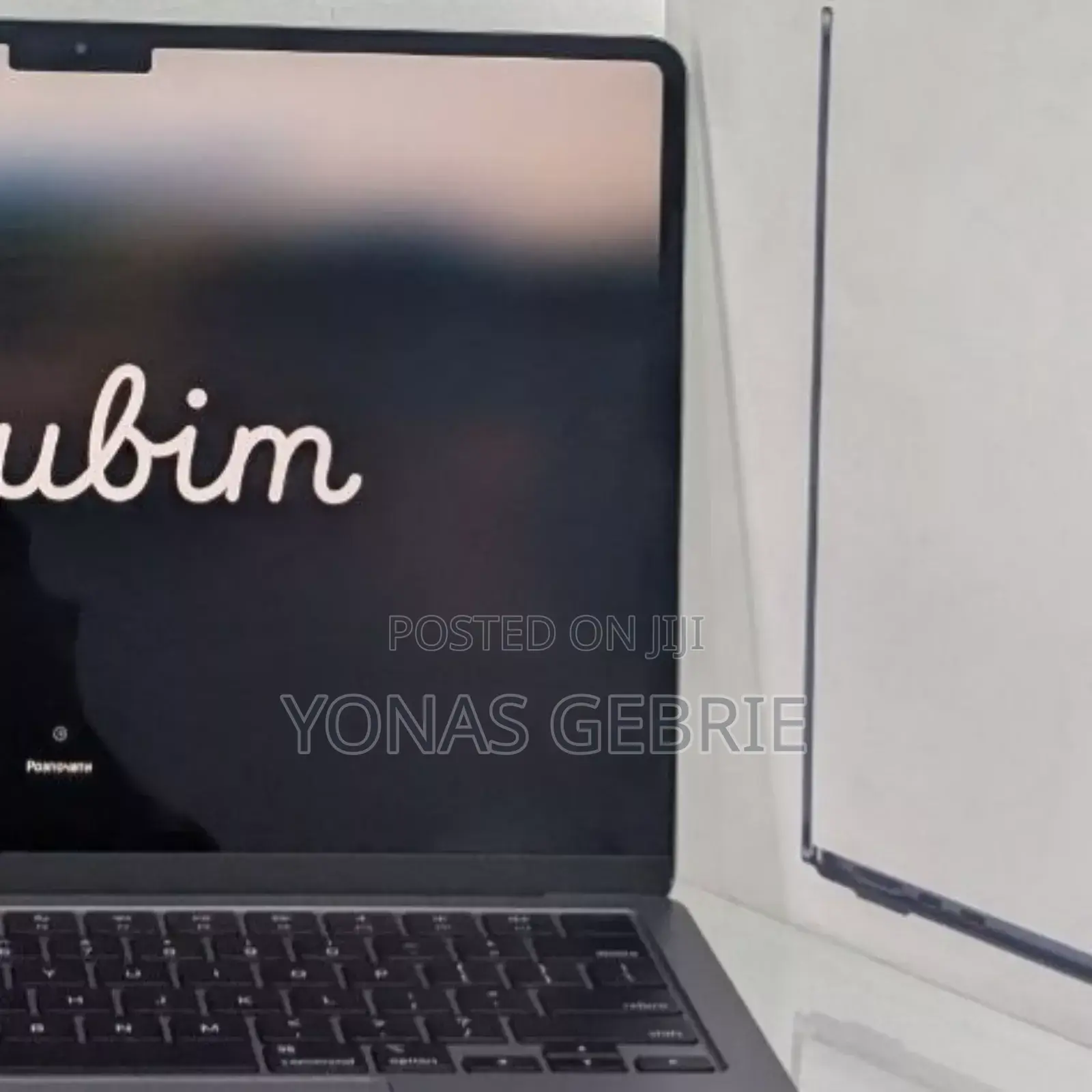 New Laptop Apple MacBook Air 2024 M3 13-Inch 8GB Apple M3 SSD 256GB