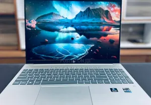New Laptop HP Pavilion 15 16GB Qualcomm Snapdragon X Plus SSD 1T