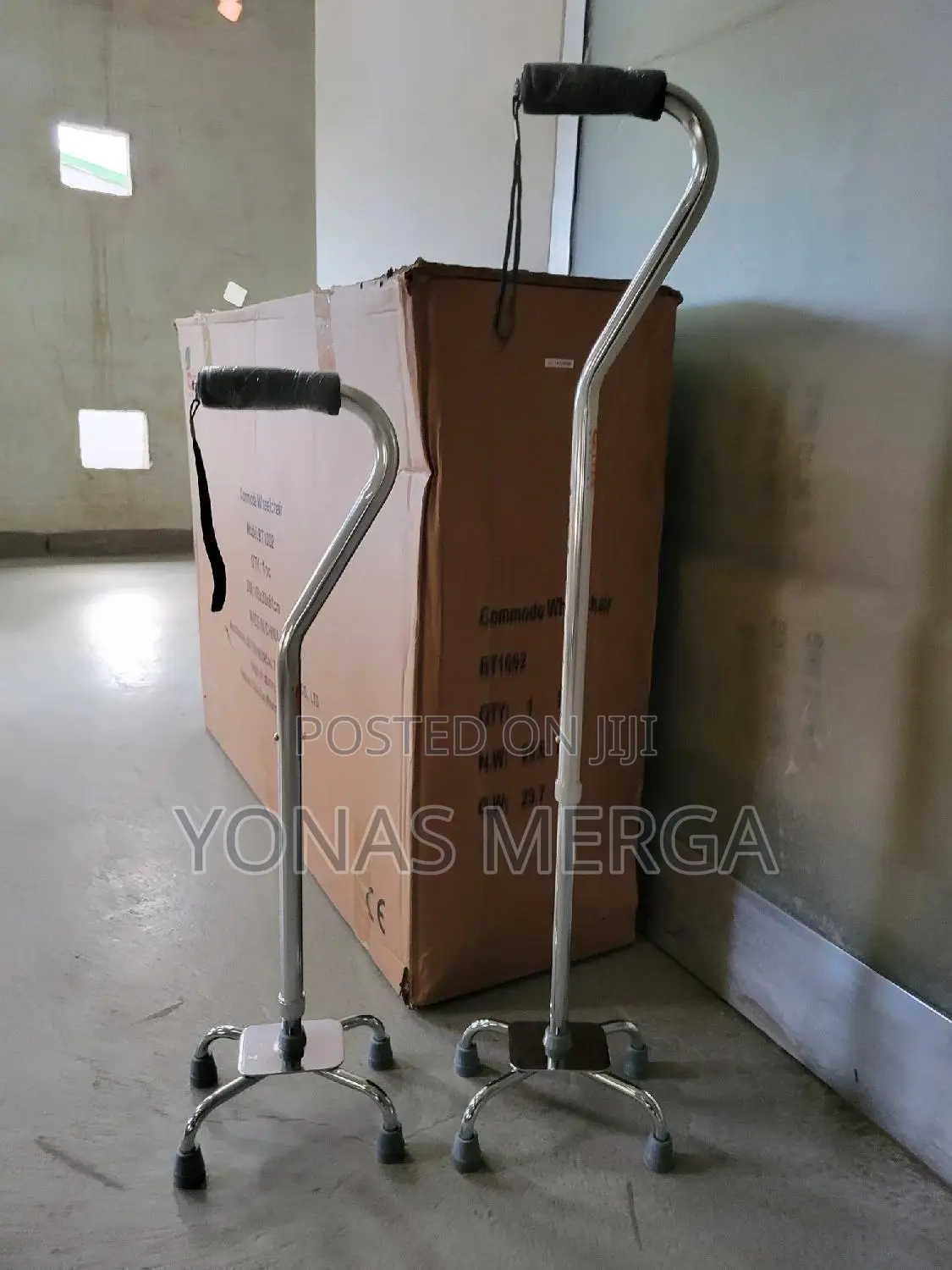 Aluminum Stick With 4 Legs≢≠Fit the User's Specific Needs