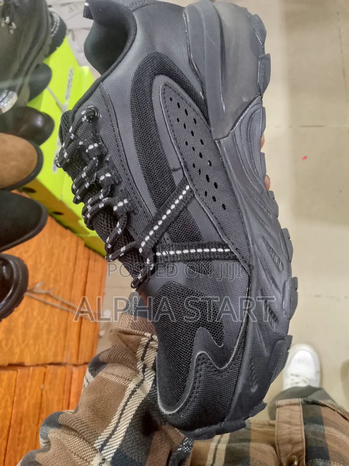 Skechers 4 Color High Smooth Shoes for You