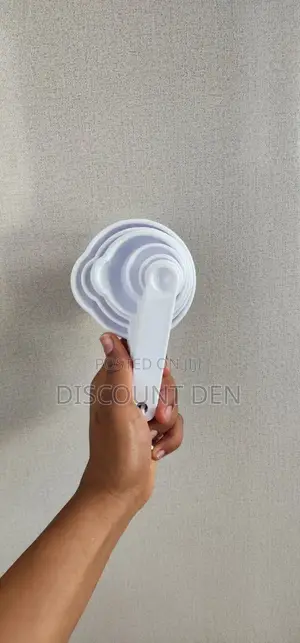 8pc Measuring Cup for Professional Bakers