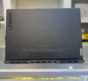 New Laptop Lenovo Legion 7 16GB Intel Core I7 SSD 512GB