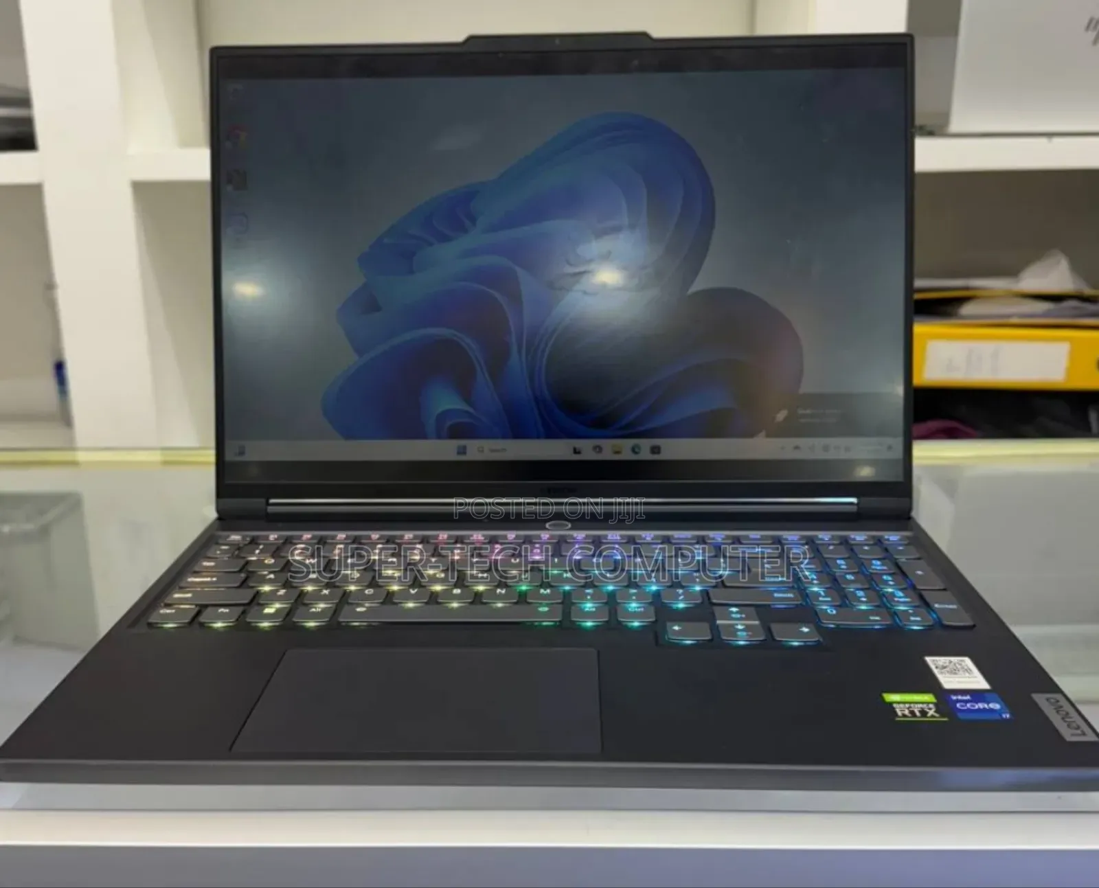 New Laptop Lenovo Legion 7 16GB Intel Core I7 SSD 512GB