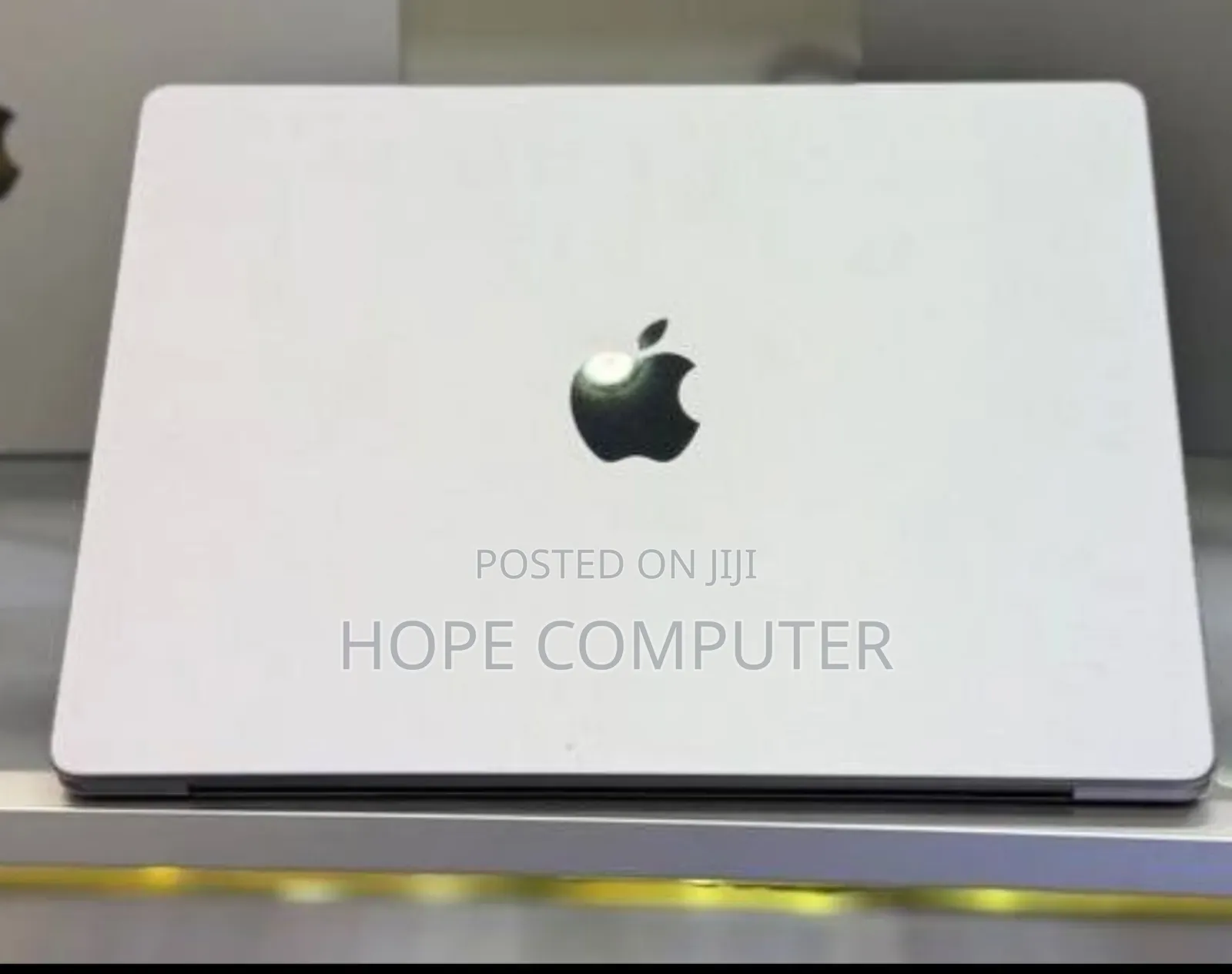 New Laptop Apple MacBook Pro 2021 M1 16GB Apple M1 SSD 1T