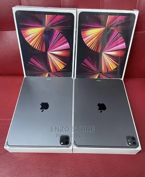 Photo - New Apple iPad Pro 12.9 (2021) 256 GB Gray