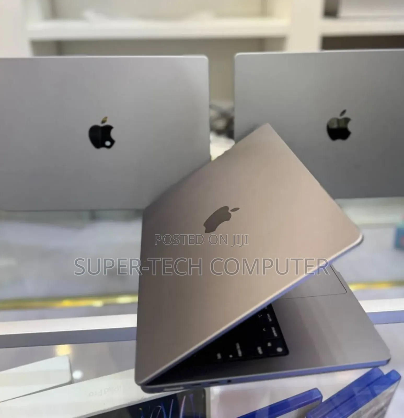 New Laptop Apple MacBook Pro 2021 M1 16GB Apple M1 Pro SSD 1T