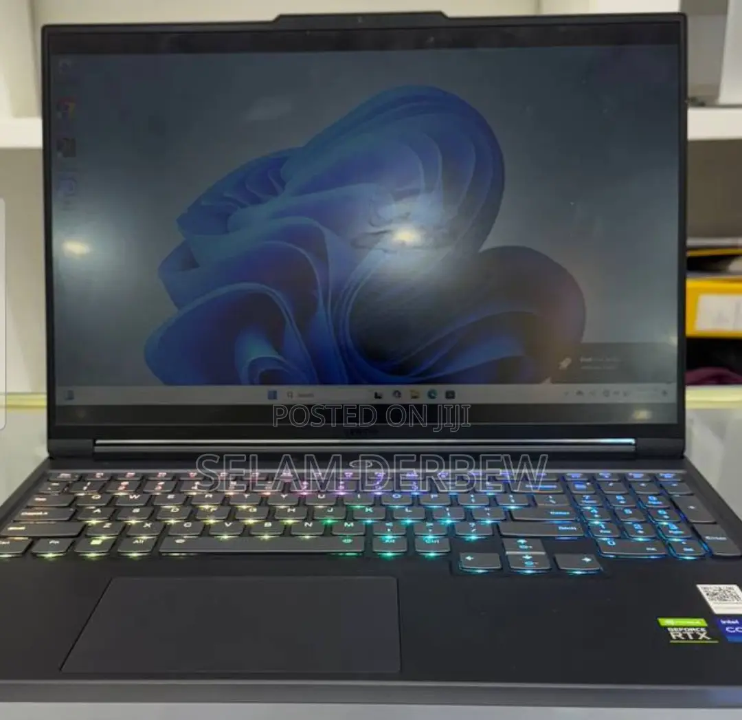 New Laptop Lenovo Legion 7 16GB Intel Core I7 SSD 512GB